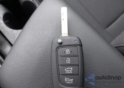 2025 Hyundai Elantra Se from USA, damaged, VIN KMHLL4DG6SU937946